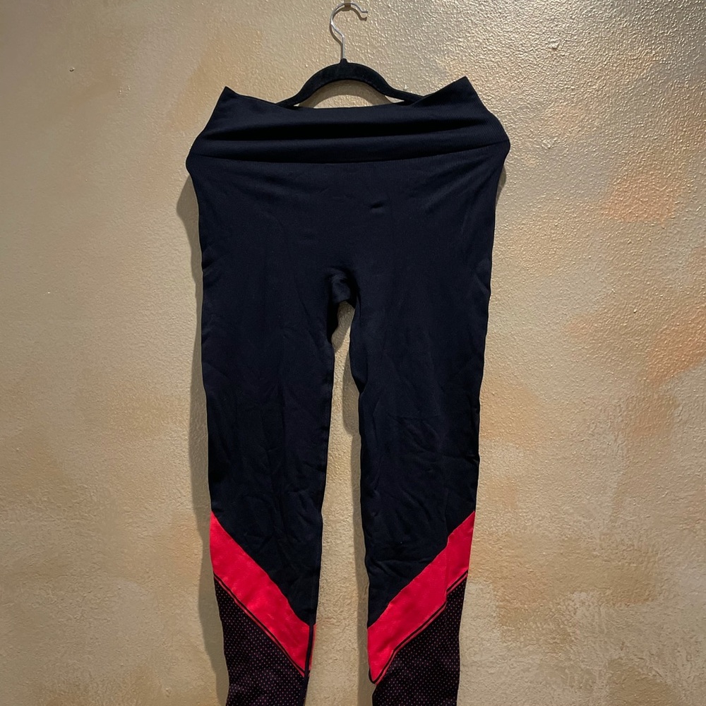 Pink leggings